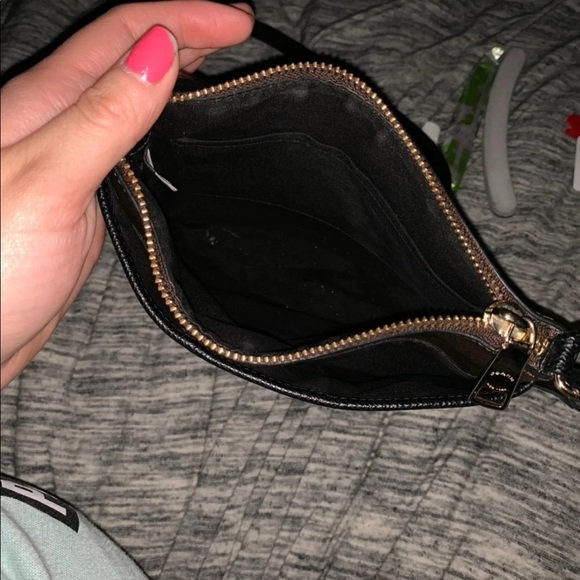 Coach crossbody - Picture 3 of 3